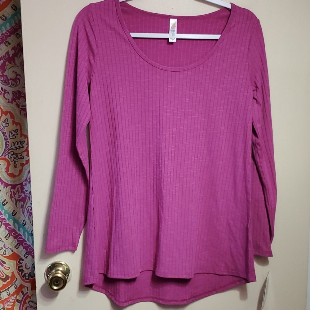 5 for $25 Lularoe Lynnae top  XS